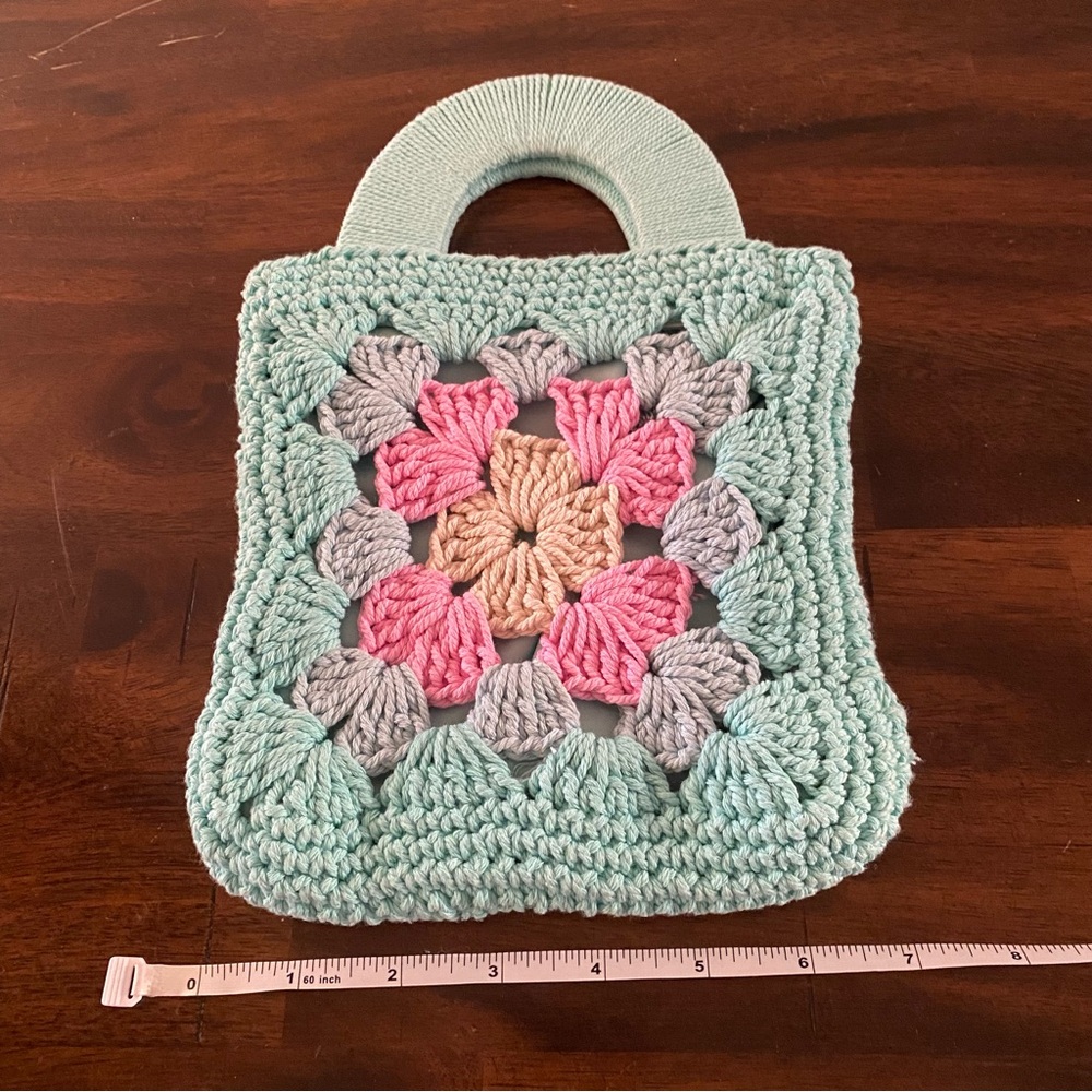 Art Class Green and Pink Granny Crochet Clutch - Picture 7 of 9
